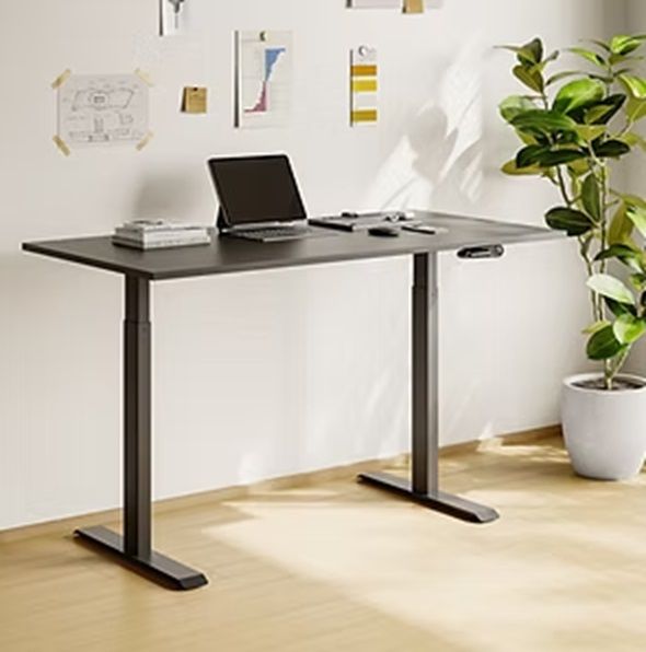 Manuálisan állítható magasságú asztalvasalat